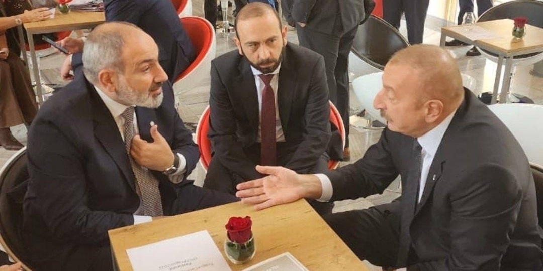 - Да не нужен мне твой Карабах, но...