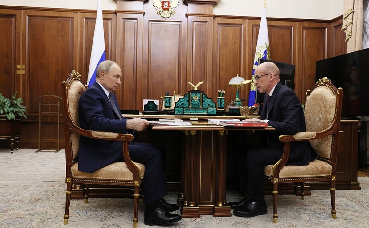 В ходе встречи глава Удмуртии доложил президенту о социально-экономическом развитии региона.  Фото: Фото: пресс-служба Администрации президента / kremlin.ru