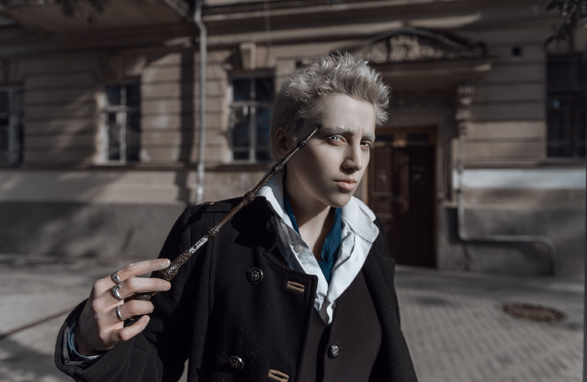  Гриндевальд - Фантастические твари и где они обитают.