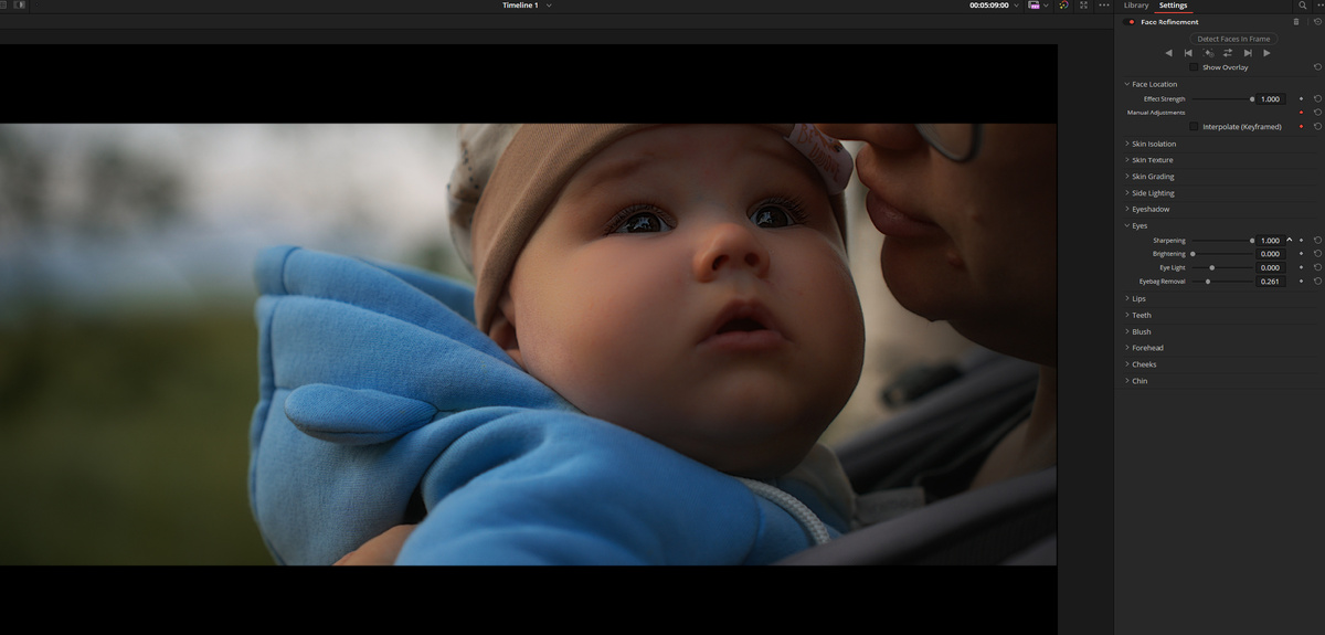 После коррекции глаз. Sharpening придаёт блест глазам.