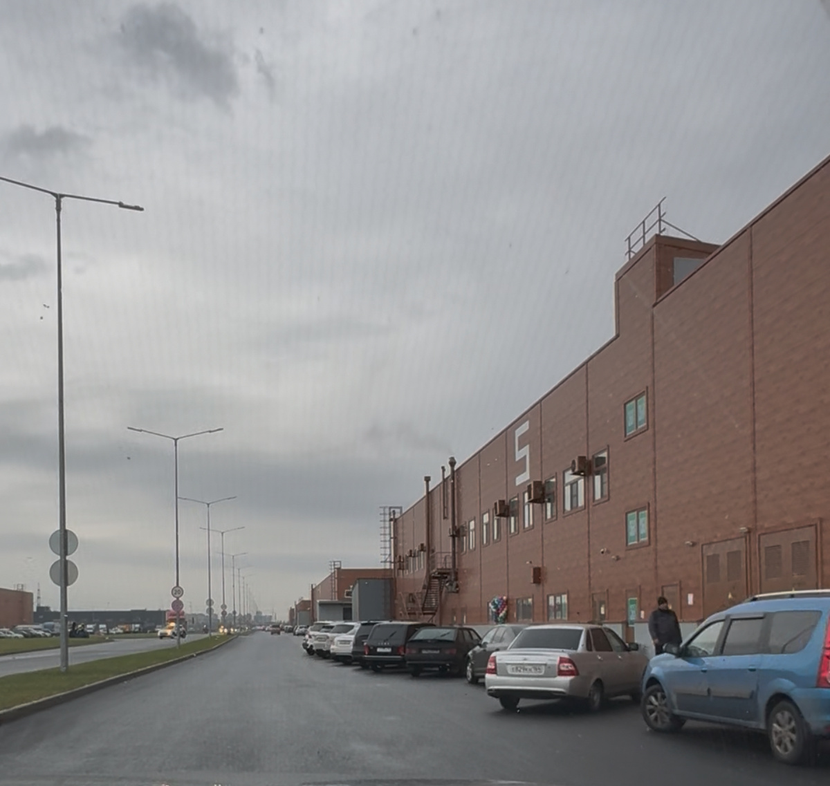 Вот так с улицы 