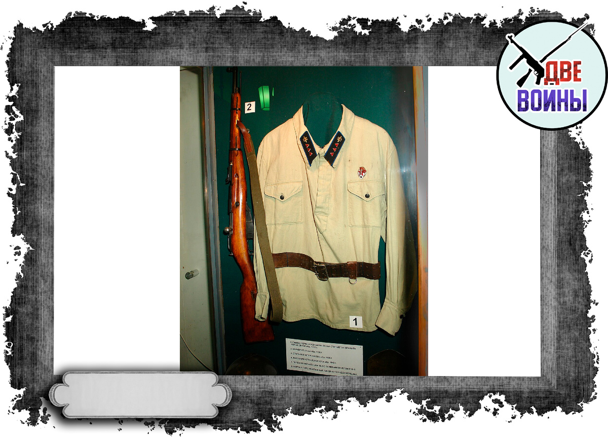 Вариант гимнастерки в РККА. Фото в свободном доступе.