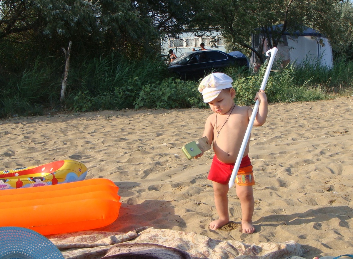 Крым. Меганом. Мой сын Макс в свои 1 год и 5 месяцев