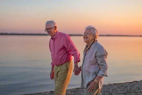    Halfpoint Images via Getty