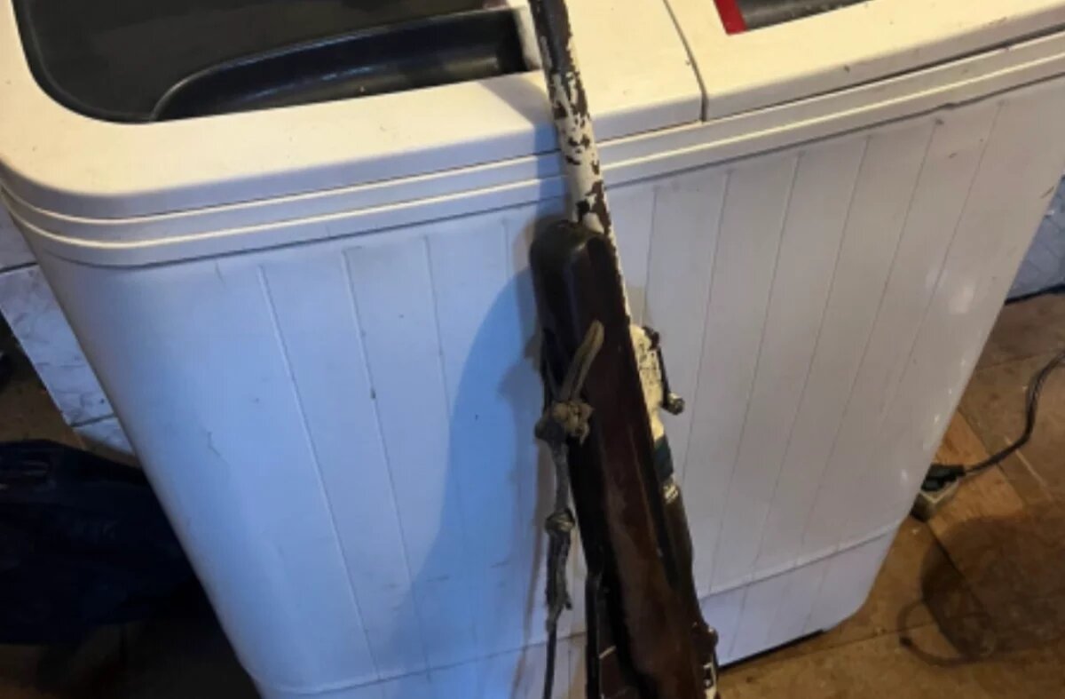    До четырёх лет грозит жителю ЕАО за найденные в подвале ружьё и патроны