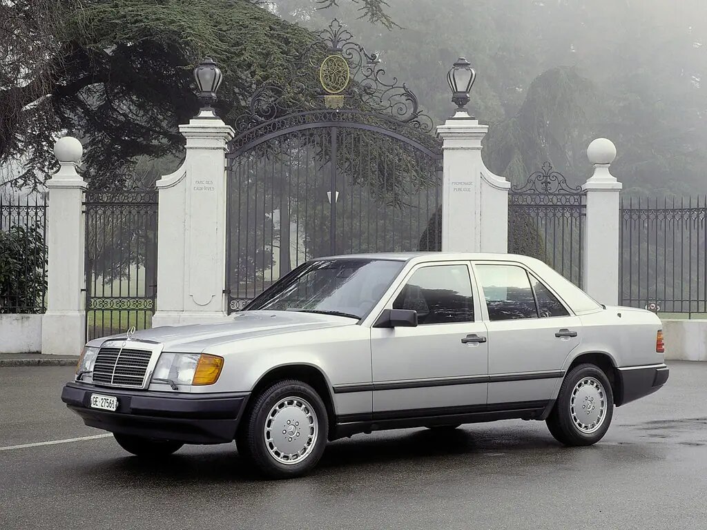 Mercedes-Benz E-Class 1984, седан, 1 поколение, W124 (11.1984 - 07.1993)