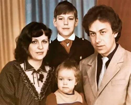 Семья Дмитрия Дюжева