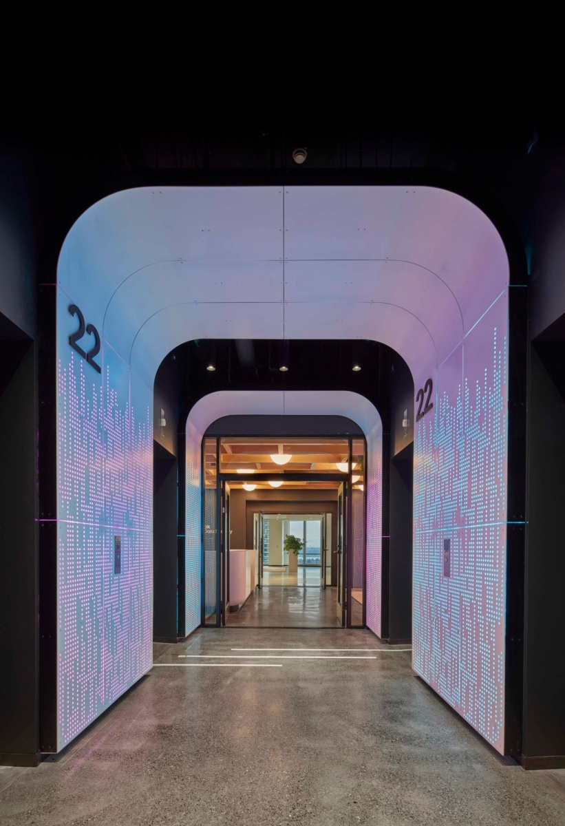 Интерьеры офиса ТикТок. Источник: Officesnapshots.com