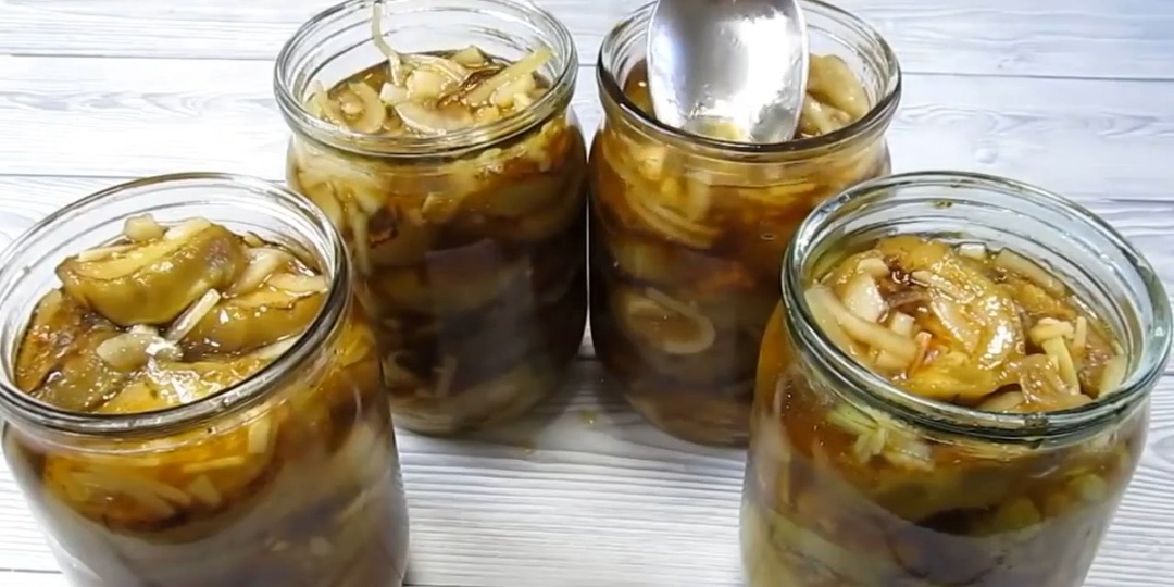 У многих это блюдо из баклажанов любимое. Вкус невероятный. Хочу сейчас ем, могу на зиму. Больше заготовлю в этом году.