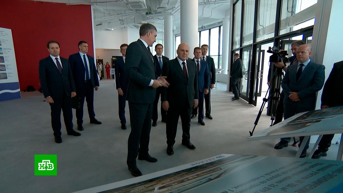    Мишустин оценил строящийся терминал аэропорта Благовещенска