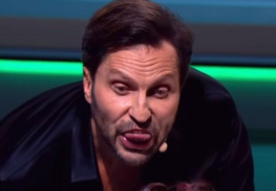 Артист продолжает своё разрушительное действие. Фото Яндекс.Картинки, 