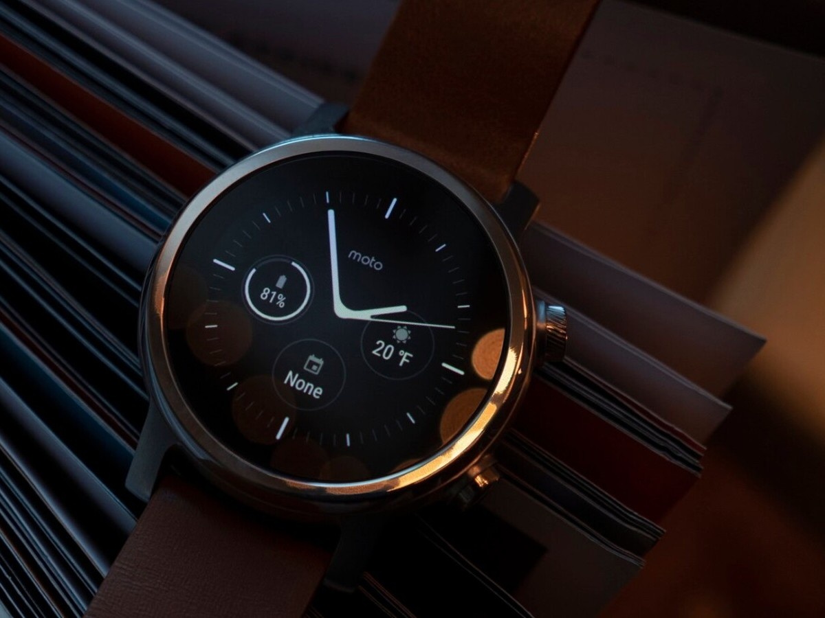   Дизайн «ремейка» смарт-часов Motorola 360 слили в сеть до анонса