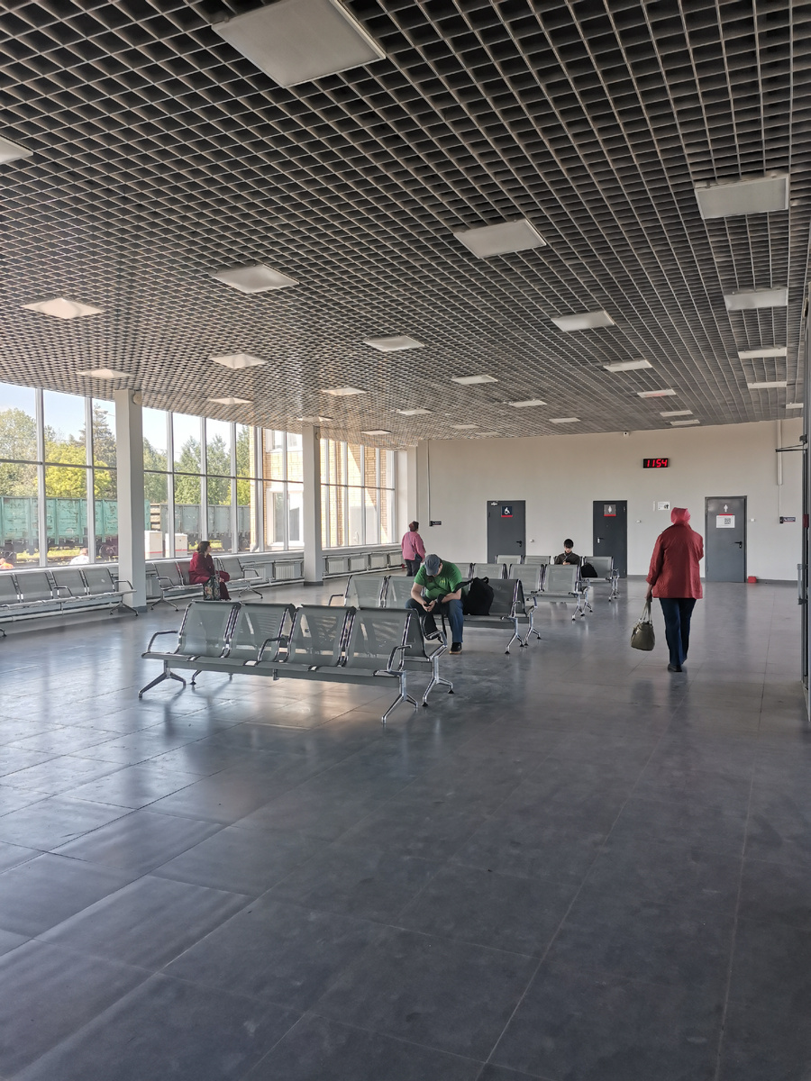 Железнодорожный вокзал в Кашине