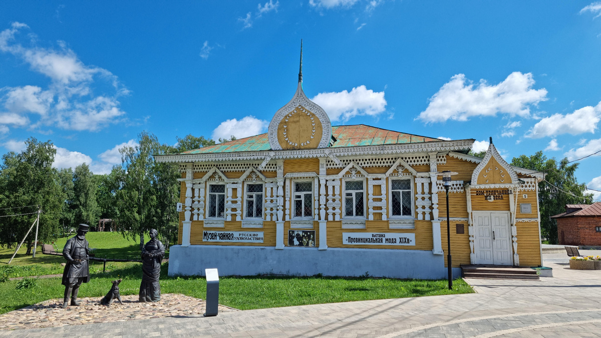 Главный экспонат Углича — это сам Углич.