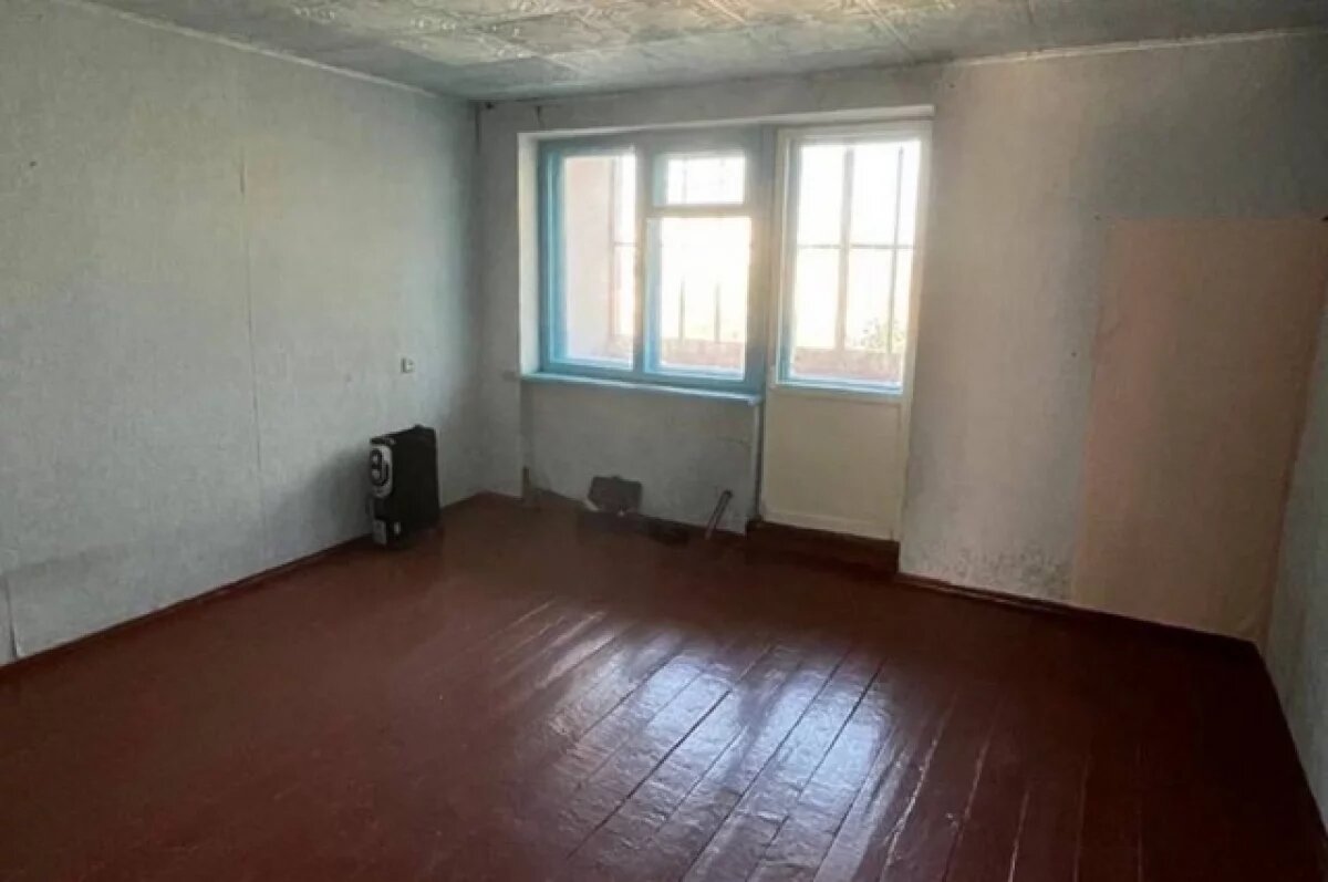    В Крыму чиновник предстанет перед судом за выдачу сироте непригодного жилья