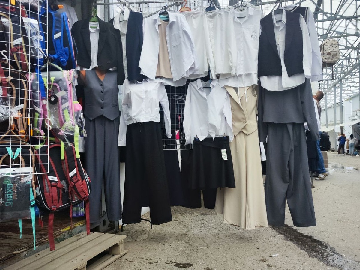 С 3 сентября в России вступает в силу новый ГОСТ Р 71582-2024, который устанавливает общие технические требования к школьной форме.  Фото: ФедералПресс / Ксения Кобалия