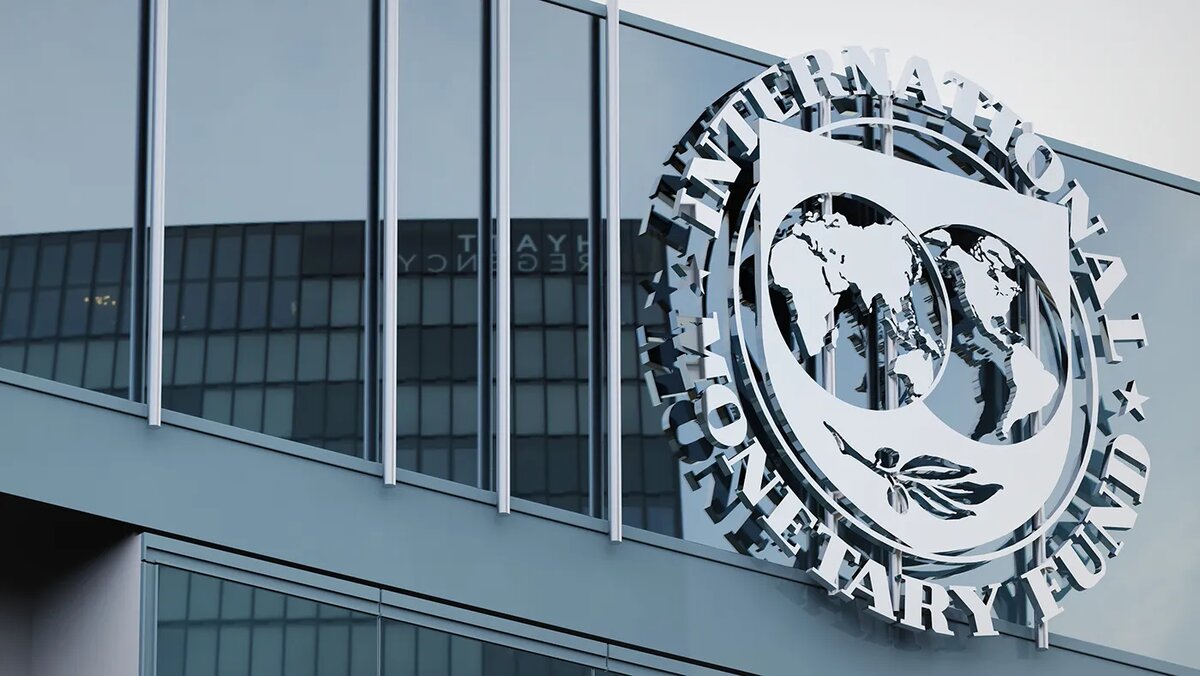   StockMarketVisuals / Adobe Stock- Здание МВФ