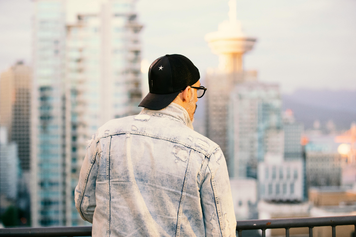 Фотограф: WeStarMoney  Rec: https://www.pexels.com/ru-ru/photo/7963011/