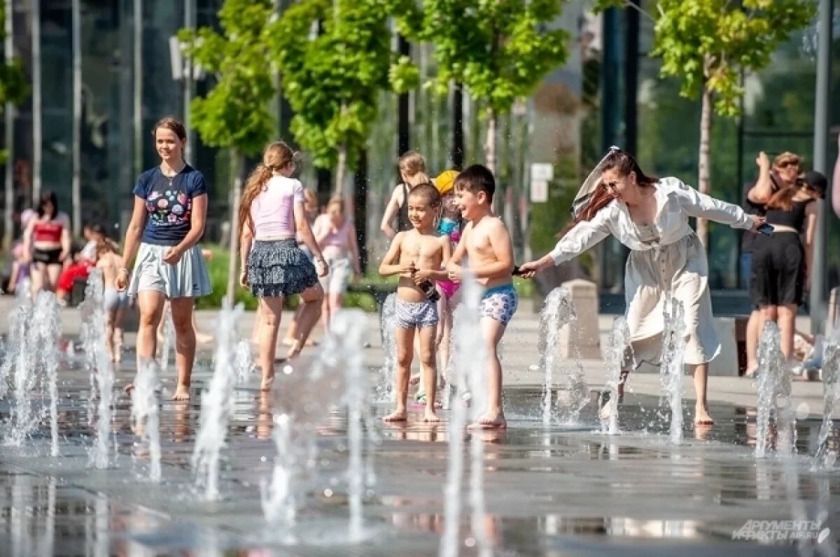    Врач Кузьмин рассказал, как определить тепловой удар у ребенка