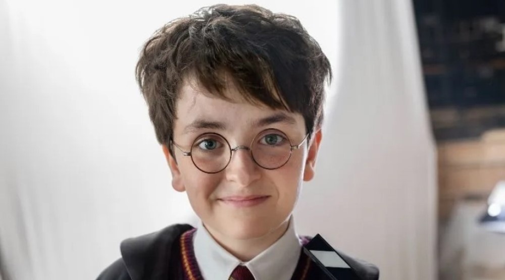     Кадр со съемок 1 сезона сериала «Гарри Поттер» (2027) / Фото: HBO