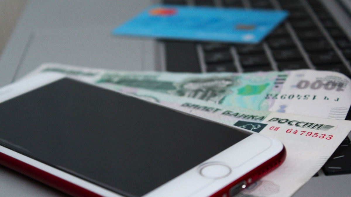    Мошенники выманили у югорчан более 8 млн рублей