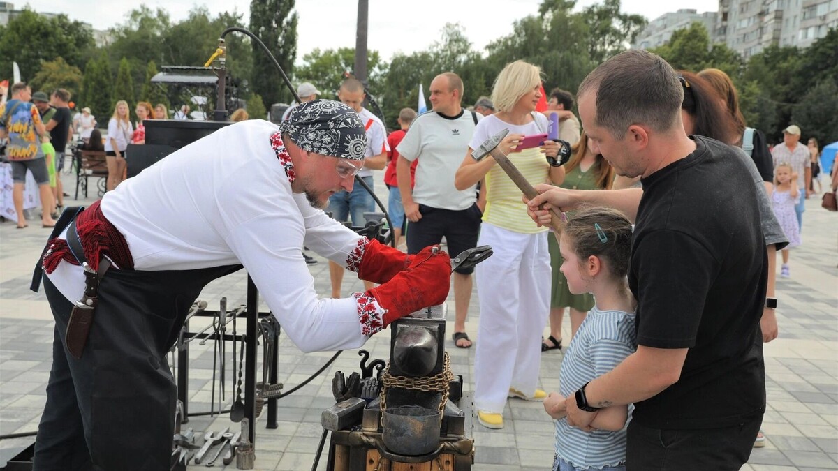     Автор: Валерий Воронов
