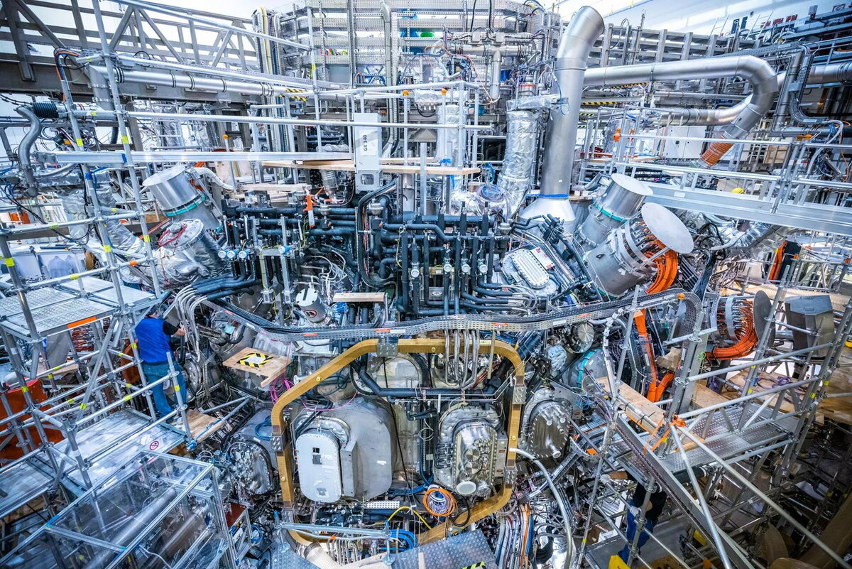 Wendelstein 7-X. Источник: https://www.iter.org/node/20687/new-records-wendelstein-7-x