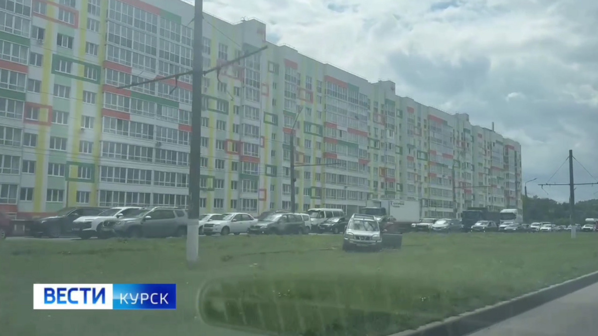    В Курске произошло массовое ДТП на улице Энегльса