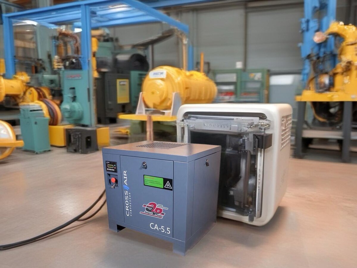 Рис. 2 Винтовой компрессор CA5.5 в промышленном производстве.