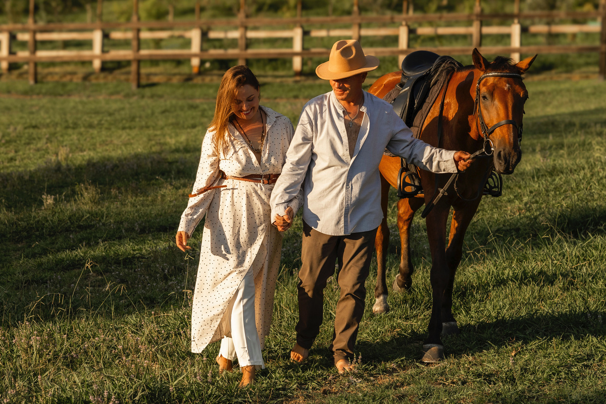 Автор статьи психолог, родолог, писатель, соавтор книги «Самодостаточная Я. Истории женщин, которые смогли», жена, мама двух подростков, мачеха.