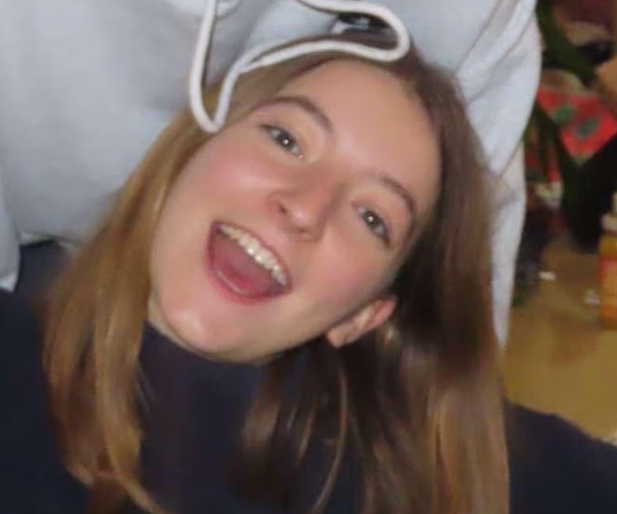 На фото 20-летняя двоюродная сестра принца Уильяма и Гарри, которая была найдена не живой «с огнестрельным оружием рядом»