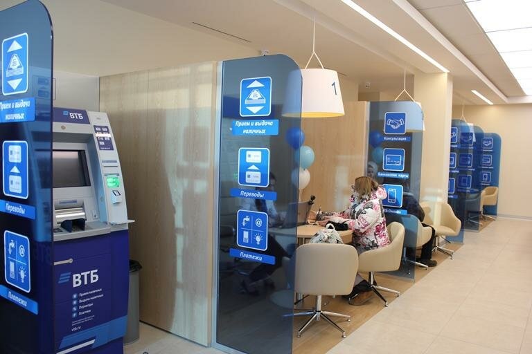 Банк ВТБ выдал кредит под 92% от зарплаты, деньги ушли мошенникам. Суд решил — это нормально