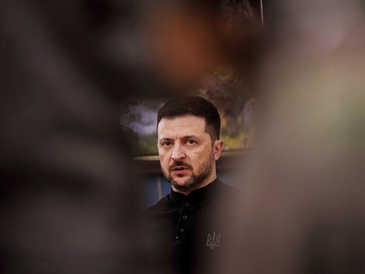    Владимир Зеленский© AP Photo / Evgeniy Maloletka