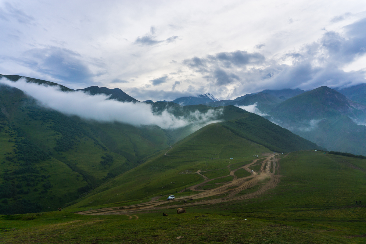 окрестности Степанцминды