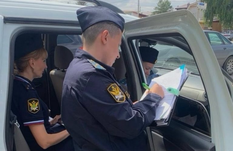    Оренбургские судебные приставы арестовали 22 автомобиля на 12 миллионов рублей Антон Пичурин