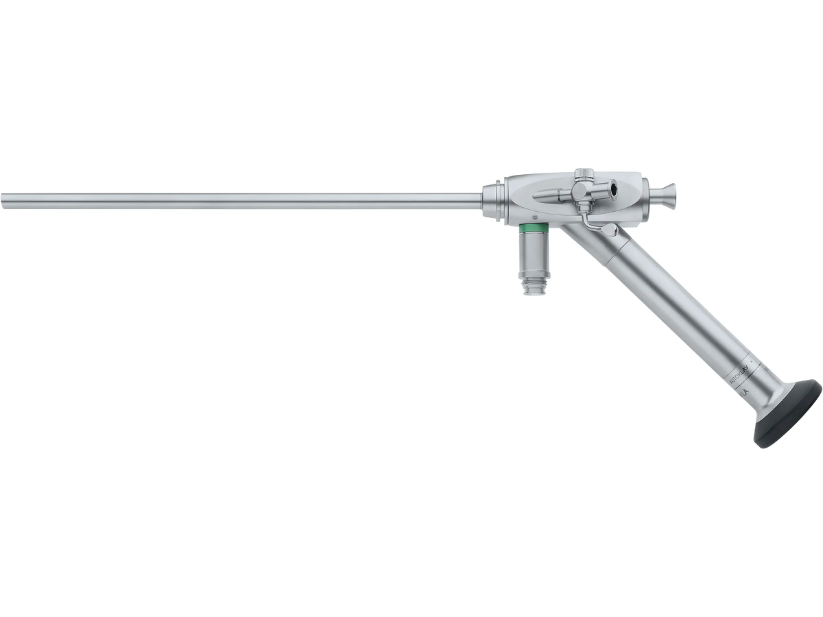 Используемая оптика, вентрикулоскоп LOTTA. Наружный диаметр 6,1 мм, рабочая длина 18 см, направление обзора 6°, диаметр рабочего канала 2,9 мм, артикул в каталоге KARL STORZ 28164LA