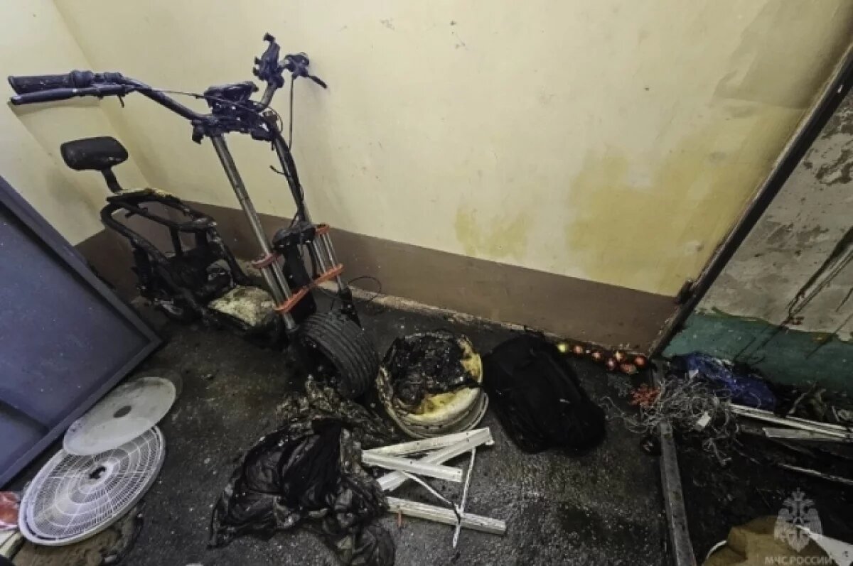    В Омске произошёл пожар из-за электросамоката