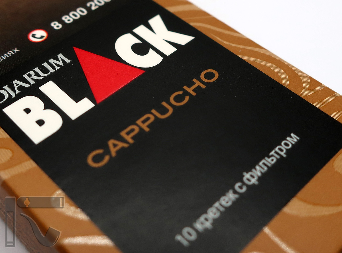 Кретек Djarum Black Cappucho. Фото: © канал "Уголок Курильщика"