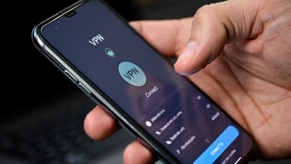   Депутаты обещали не штрафовать за VPN. Иллюстрация: "Блокнот"