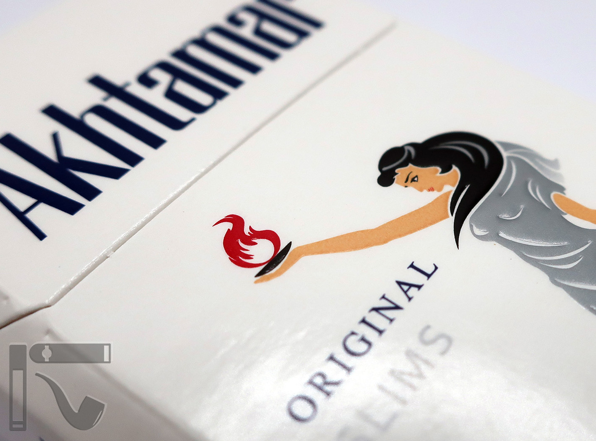 Сигареты Akhtamar Original Slims. Фото: © канал "Уголок Курильщика"