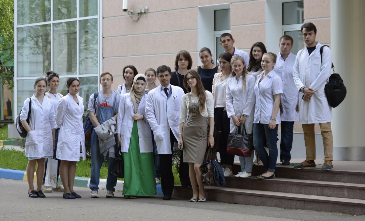 Кружок по детской хирургии Певого медицинского университета, 2013 год