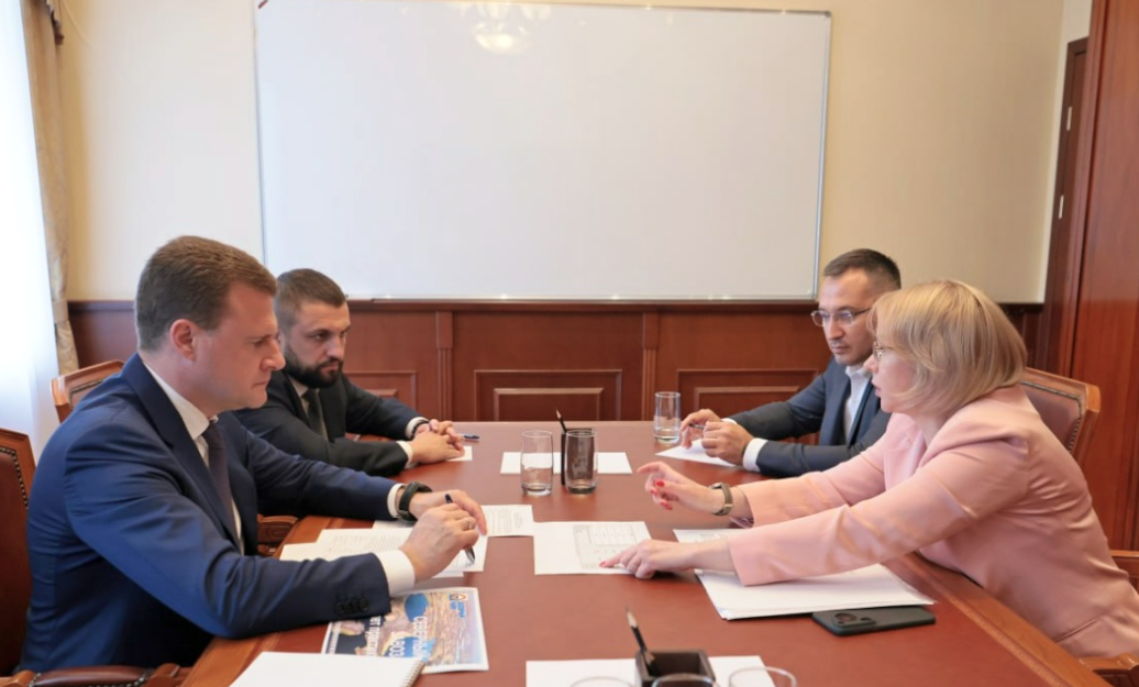 Фото: пресс-служба министерства РФ по развитию Дальнего Востока и Арктики. Источник: gubernator.adm-nao.ru