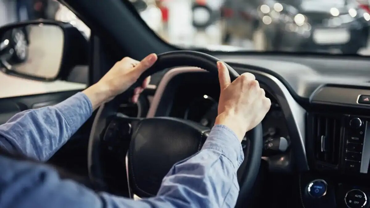    Автомобиль.