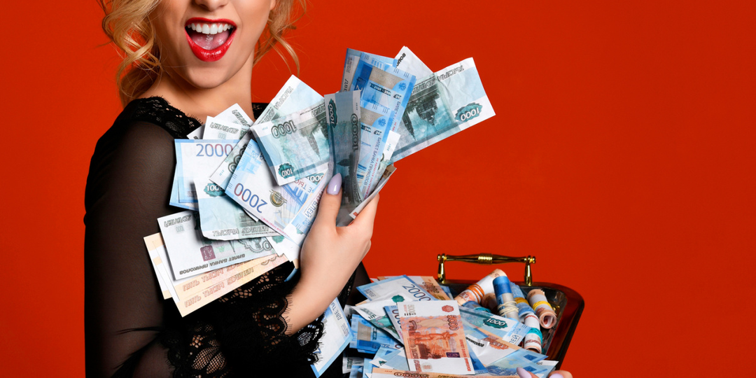 Почему россияне массово возвращаются к наличным в эпоху цифровых технологий