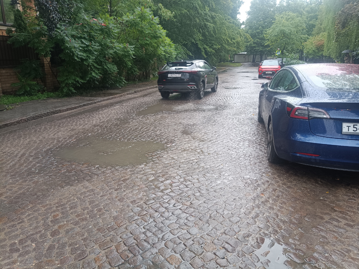 Дорога из брюсчатки 