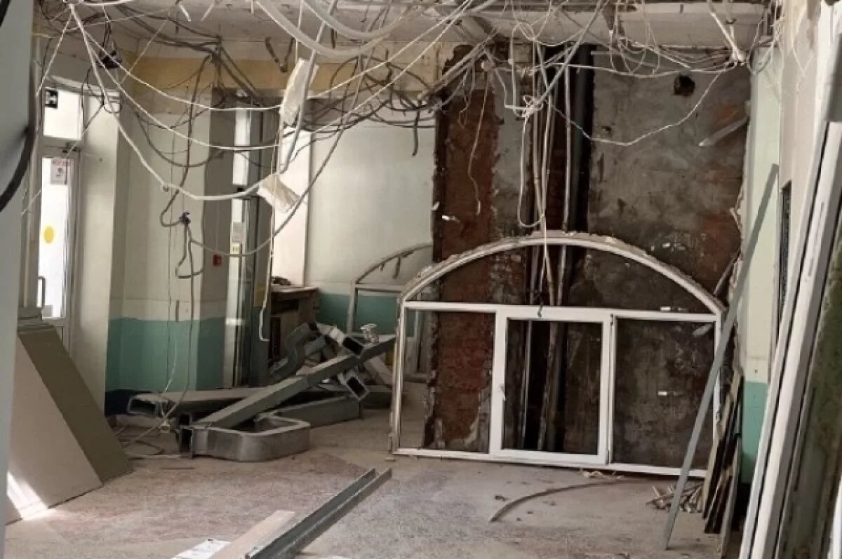    Капремонт детской горполиклиники №5 в Астрахани завершат до конца года