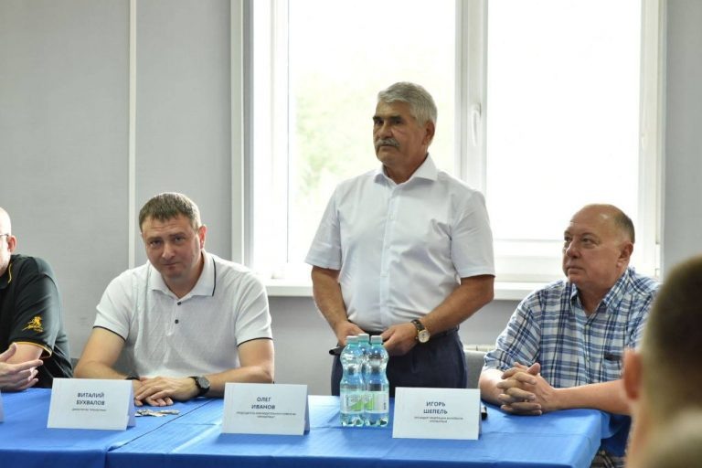    Волейболисты «Оренбуржья» приступили к тренировкам Антон Пичурин