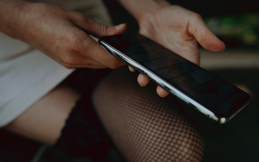    Ижевчанку задержали за кражу более 200 тыс. руб. с карты соседа