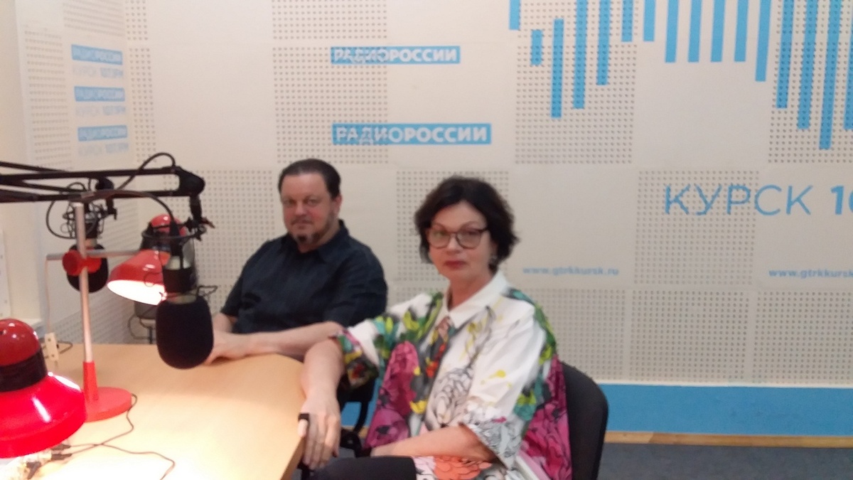    Михаил Денисов - Дейнека очень многогранен