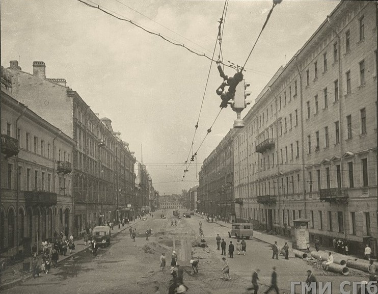 Источник ГМИ СПб Инв.№-II-Б-6844 ф